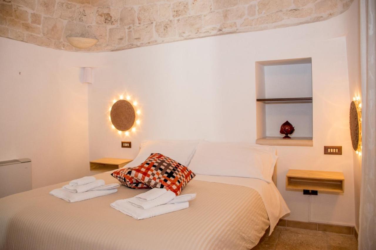 Pavi Trulli E Suites Locorotondo Exterior foto